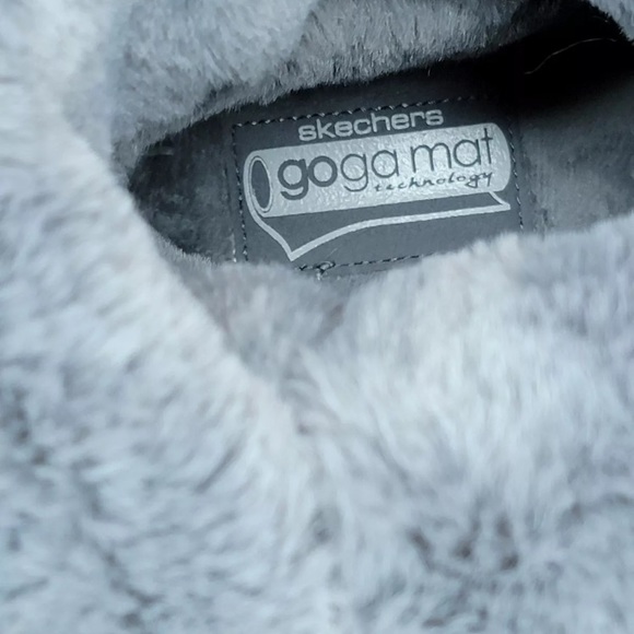 Skechers Gogomat Women's Size 10 Gray Suede Leather Winter Faux Fur Boots - Picture 8 of 11